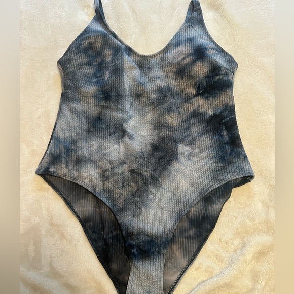 SHEIN swimsuit - Picture 1 of 3